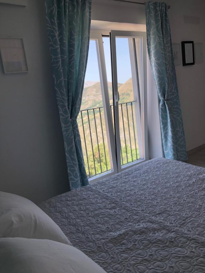 Apartmán Un Capriccio - Ginepro Aieta Exteriér fotografie