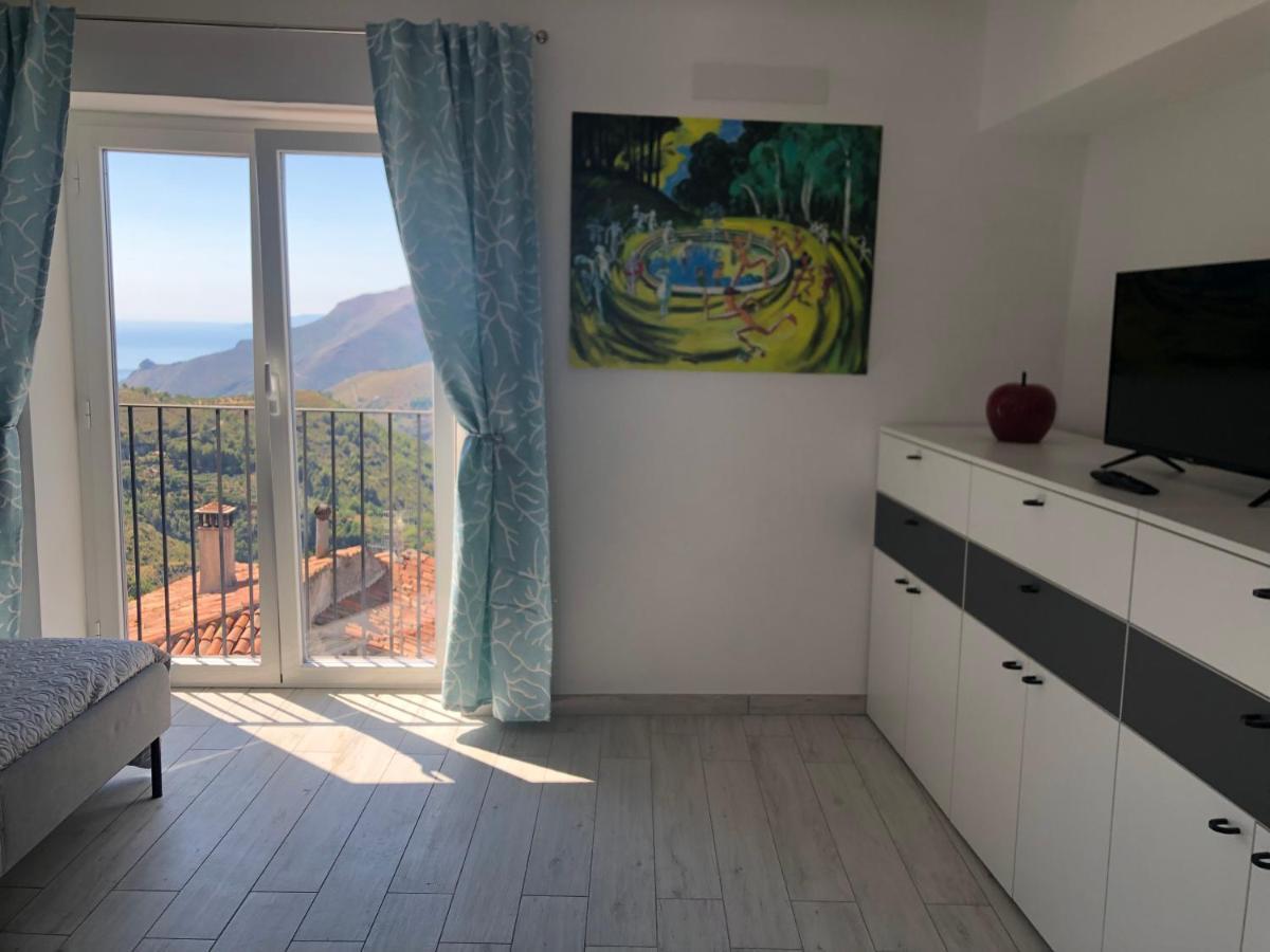 Apartmán Un Capriccio - Ginepro Aieta Exteriér fotografie