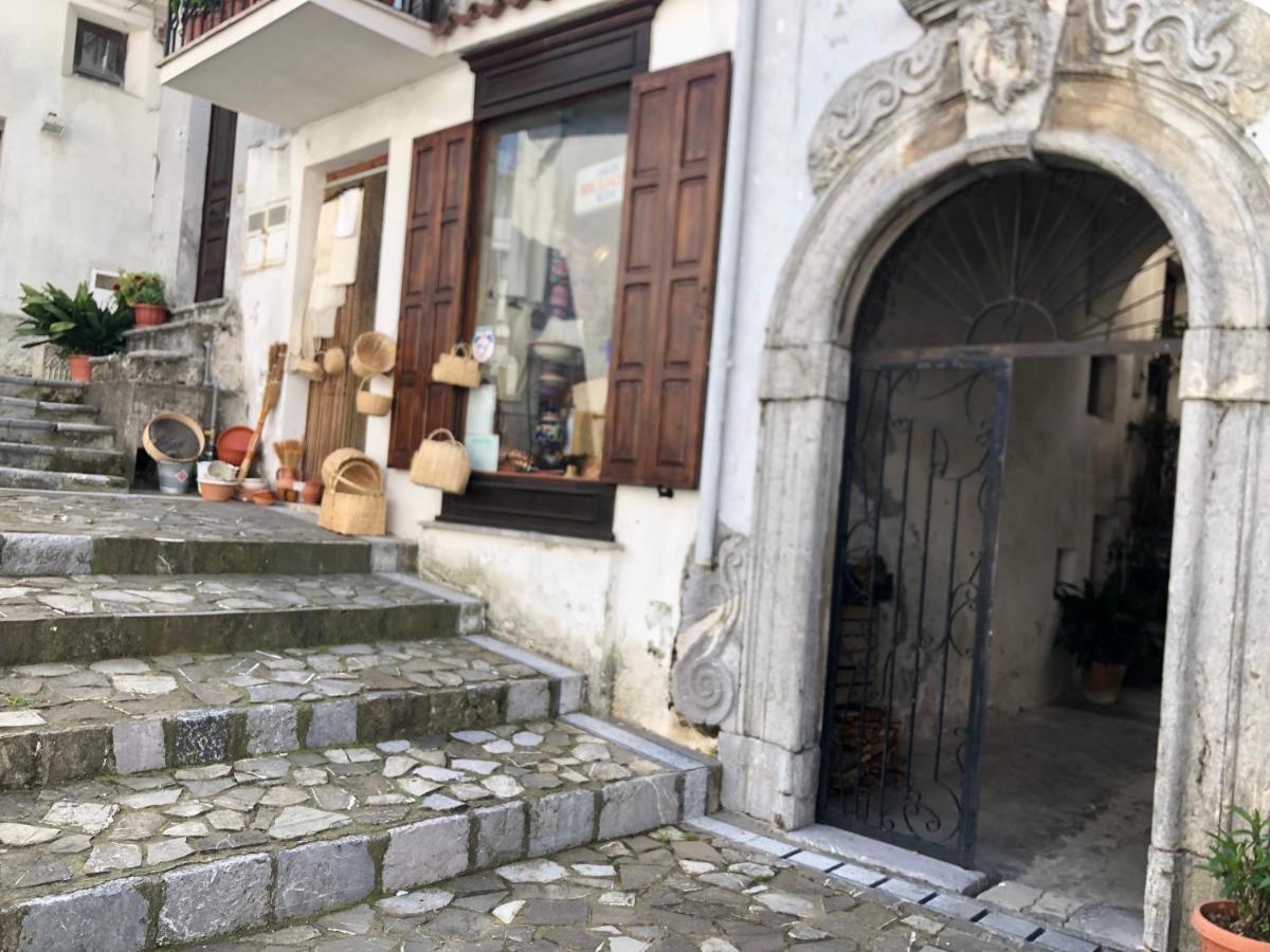 Apartmán Un Capriccio - Ginepro Aieta Exteriér fotografie