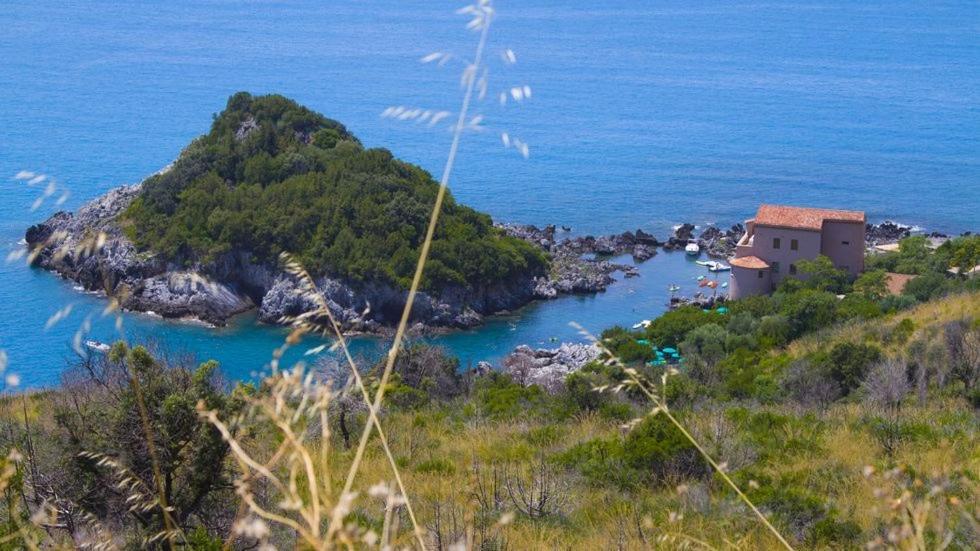 Apartmán Un Capriccio - Ginepro Aieta Exteriér fotografie